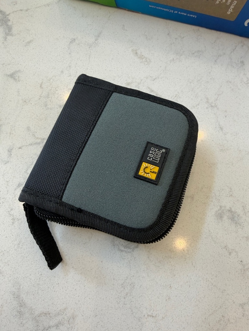 Case  Logic Grey USB Case